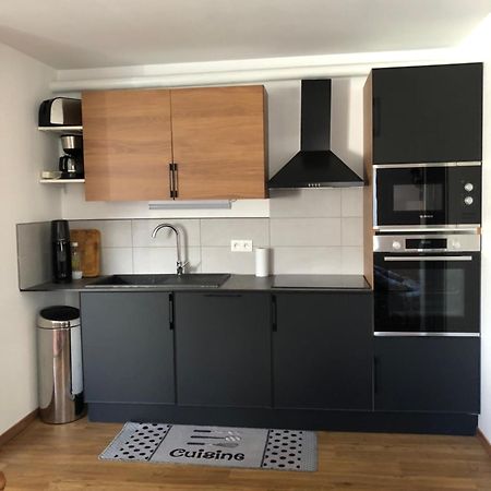 Location Studio De 2 - 4 Personnes Hautecour  Экстерьер фото