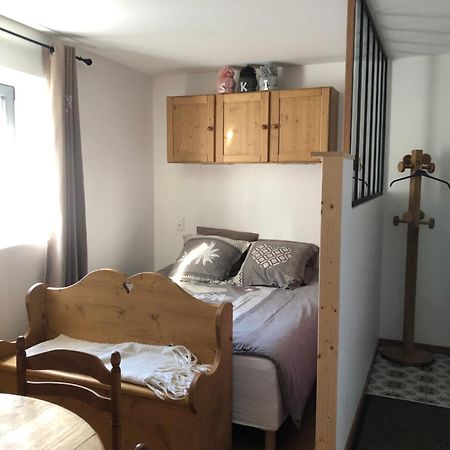 Location Studio De 2 - 4 Personnes Hautecour  Экстерьер фото