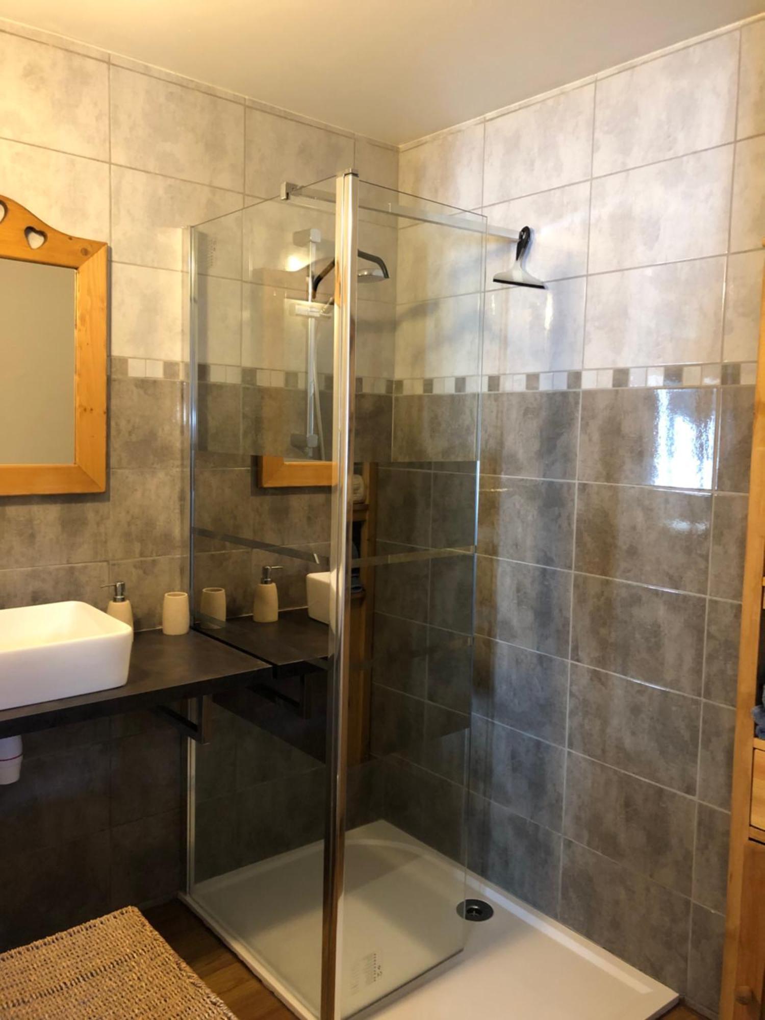 Location Studio De 2 - 4 Personnes Hautecour  Экстерьер фото